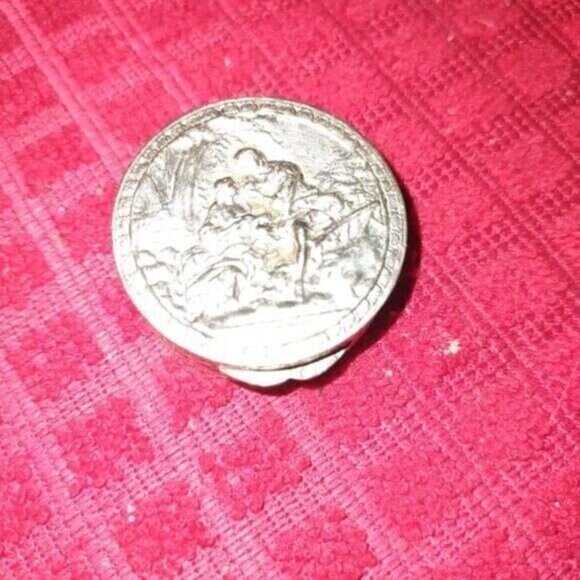 Small silver trinket box - Picture 14 of 14